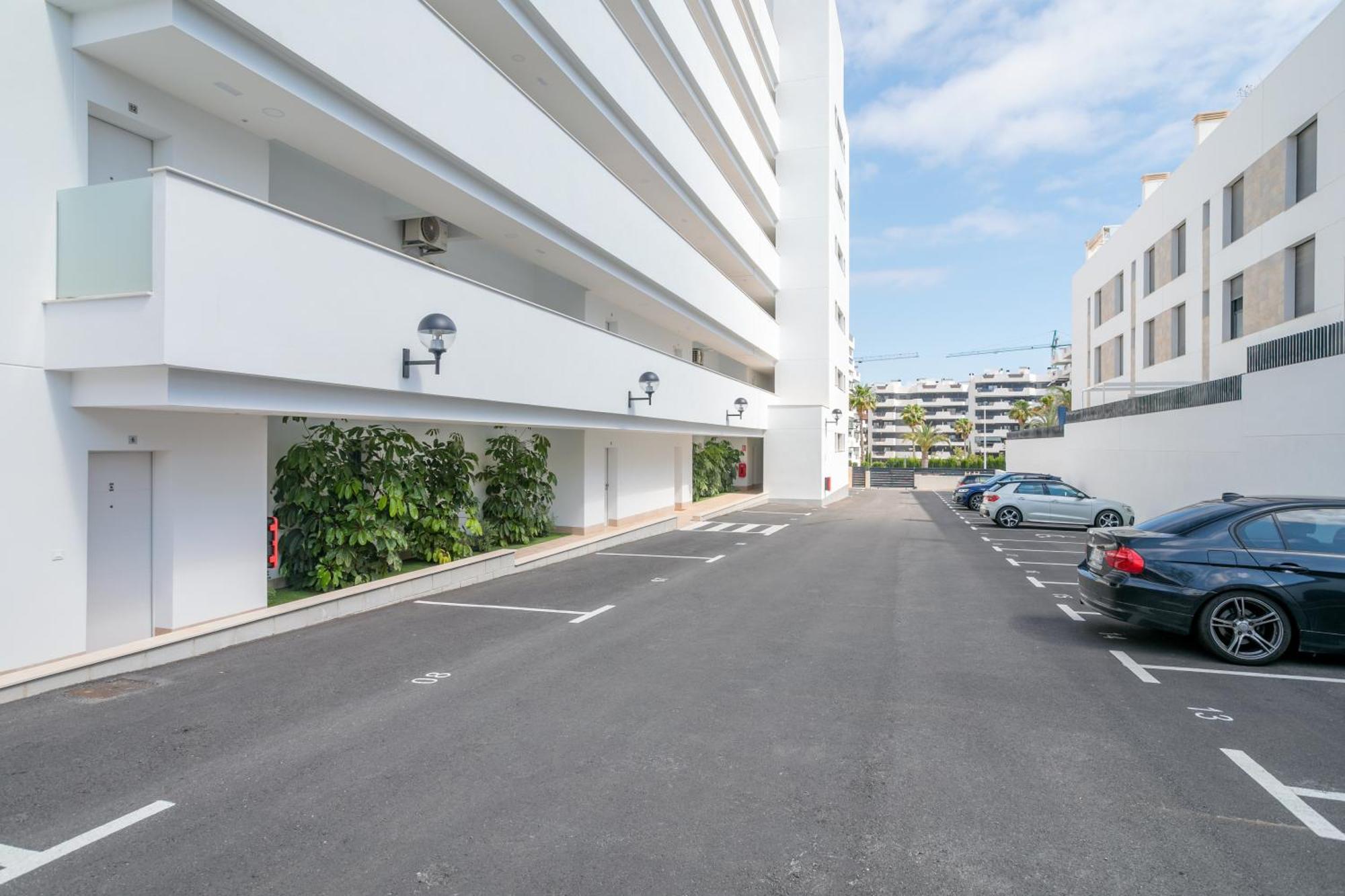 Arenales Terrace Refugee New Apartment With Pool And Gym 阿勒纳勒斯德尔索尔 外观 照片